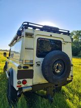 Land Rover Defender 110 TD4 Hardtop - Land Rover Defender aus 2008