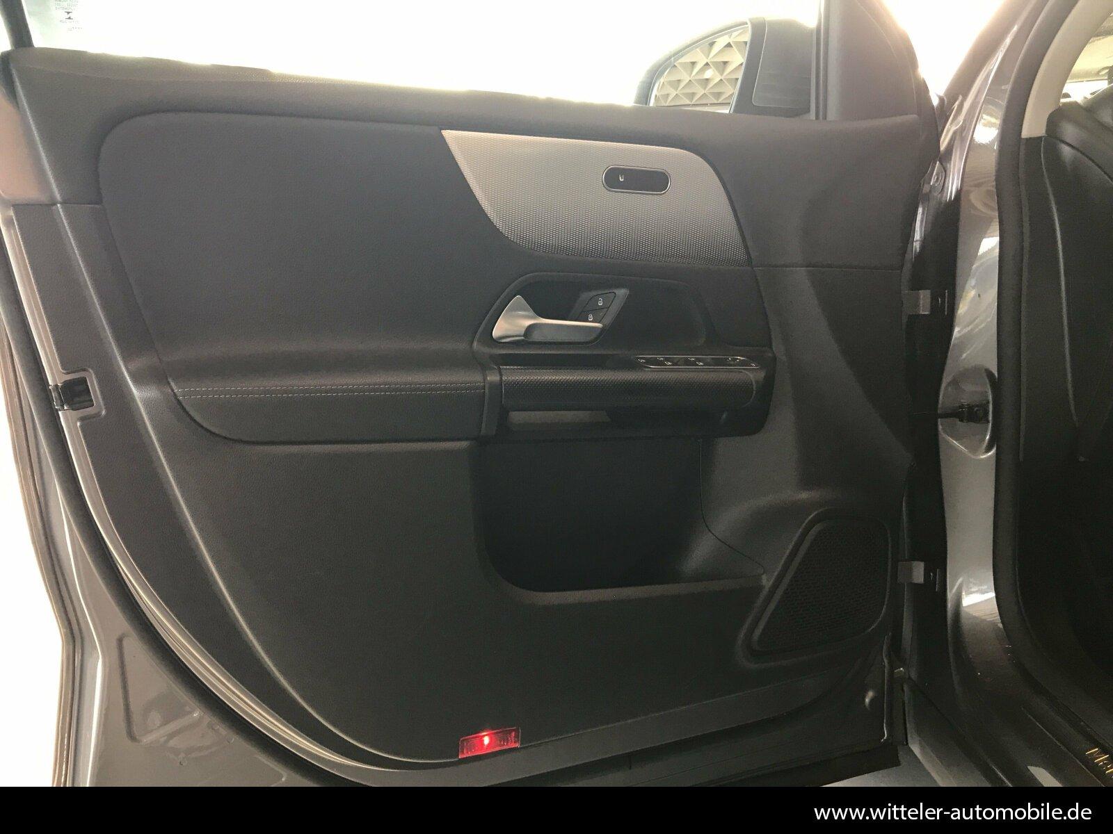 Mercedes-Benz GLA Style AHK/LED/MBUX/SHZ/AMBIENTE/7G-DCT, миниатюра 17