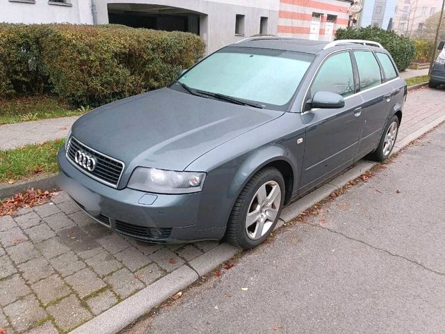 Audi A4 B6 3.0Liter 220PS