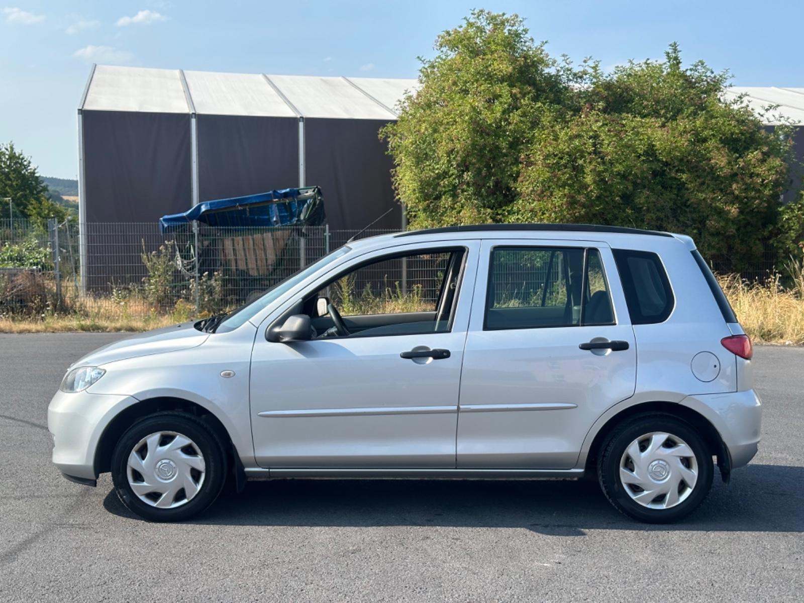Mazda 2 Automatik 2.HD - Klima - Zahnriemen & TÜV NEU