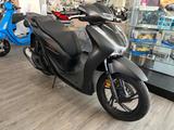 Honda SH 125  Black  Edition nur 4400 KM - Honda Motorräder in Oberhausen