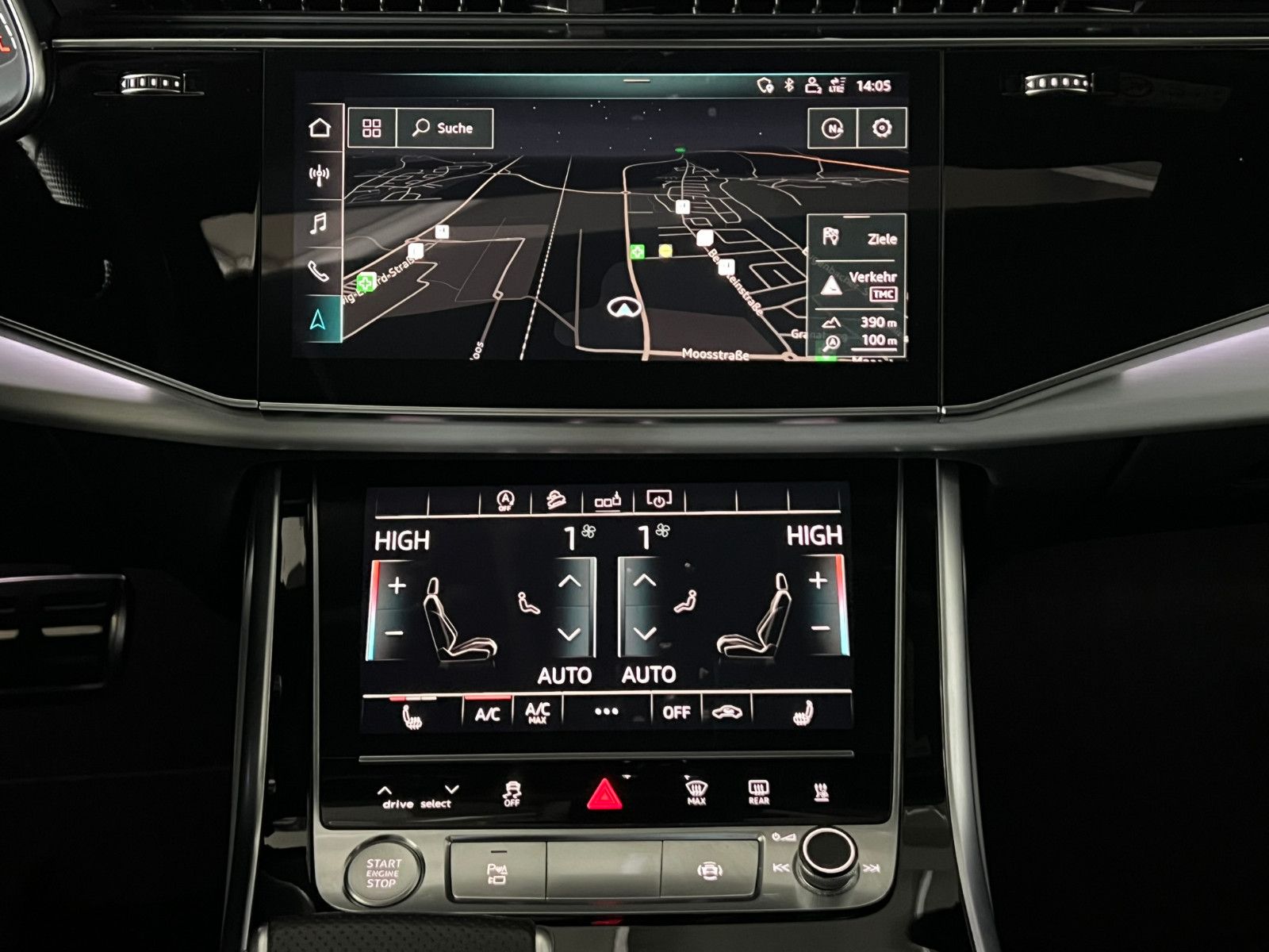 Fahrzeugabbildung Audi Q7 50 TDI Quattro S-LINE/PANO/ACC/MATRIX/7-SITZ