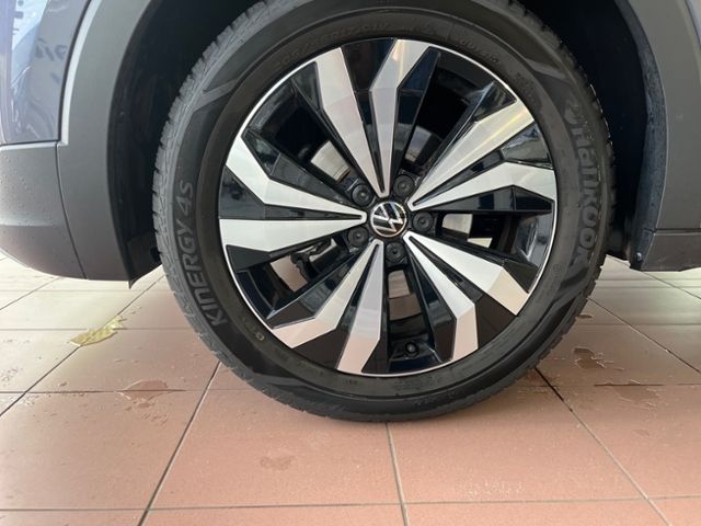 Fahrzeugabbildung Volkswagen T-Cross 1.0 TSI STYLE AHK NAVI IQ.DRIVE GJR