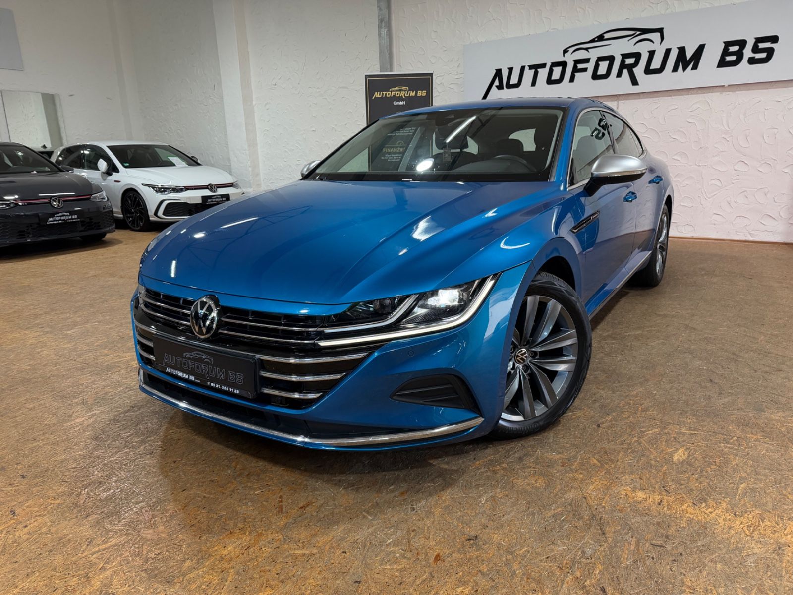 VW Arteon Elegance 2.0TDI DSG/STHEIZ/CAM/18"/4xSHZ