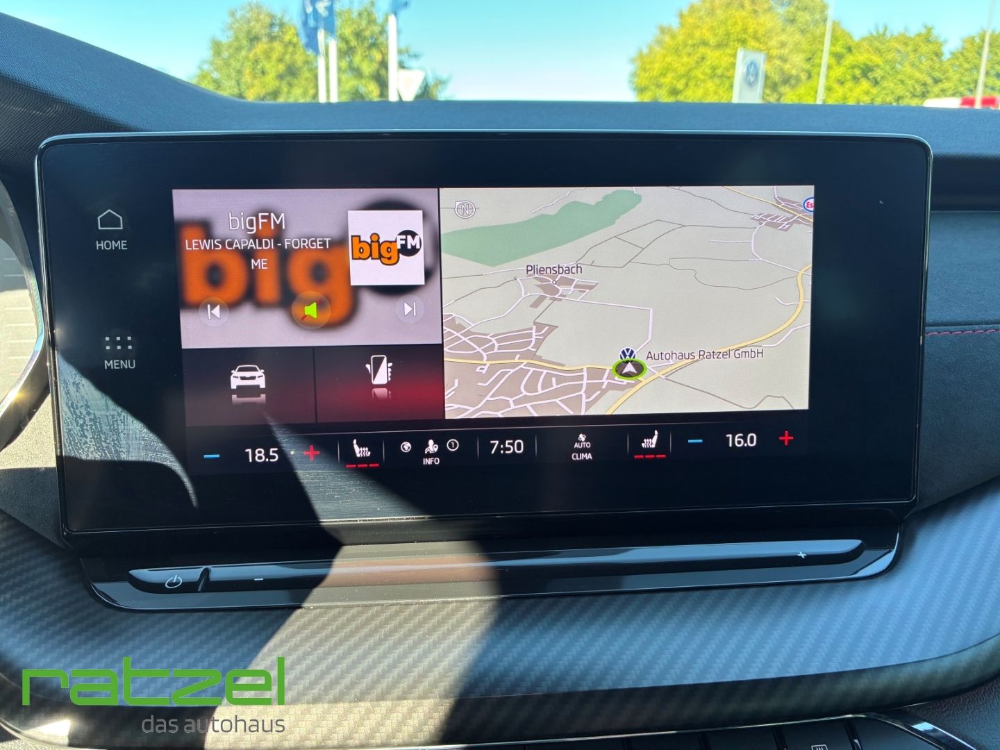 Fahrzeugabbildung SKODA Octavia 4x4 Combi RS TDI 2.0 HUD Navi LED
