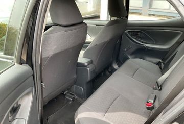 Toyota Yaris - 4