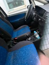 Opel geelsinkerschen - Opel Zafira aus 2002 mit Diesel-Antrieb
