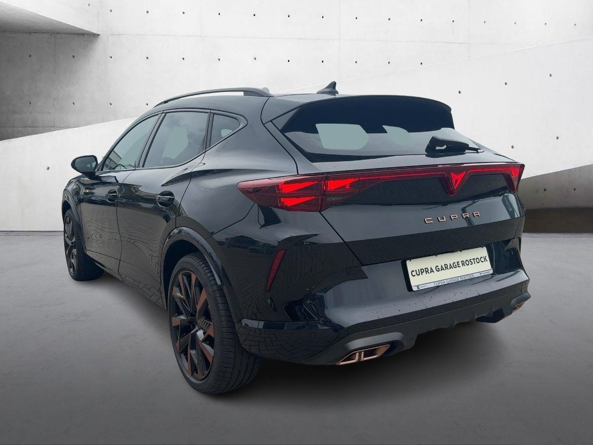 Cupra Formentor VZ 1.5 TSI e-Hybrid 200 kW 272PS Navi+ imagem 3