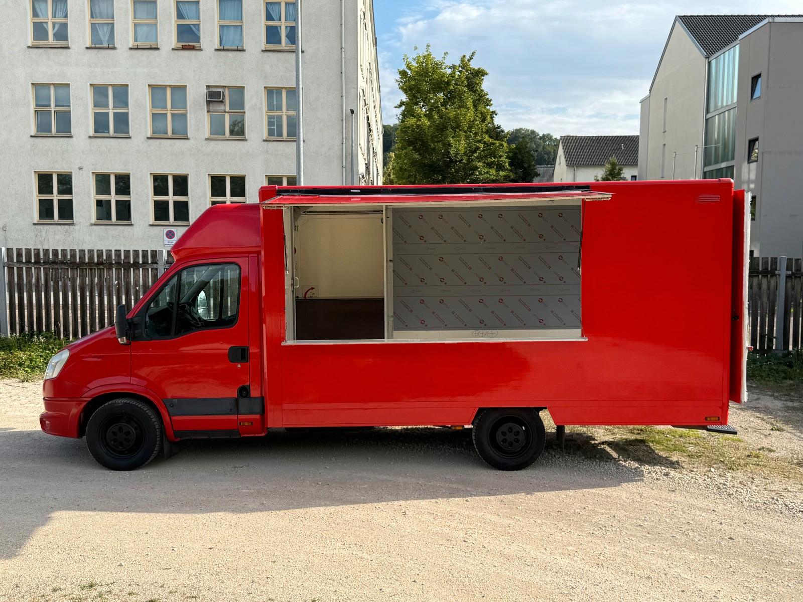Iveco Han Foodtruck & Imbisswagen & Verkaufswagen