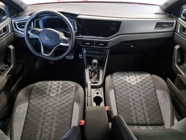 Fahrzeugabbildung Volkswagen Taigo 1.5 TSI R-LINE BLACK STYLE IQ.DRIVE NAVI K