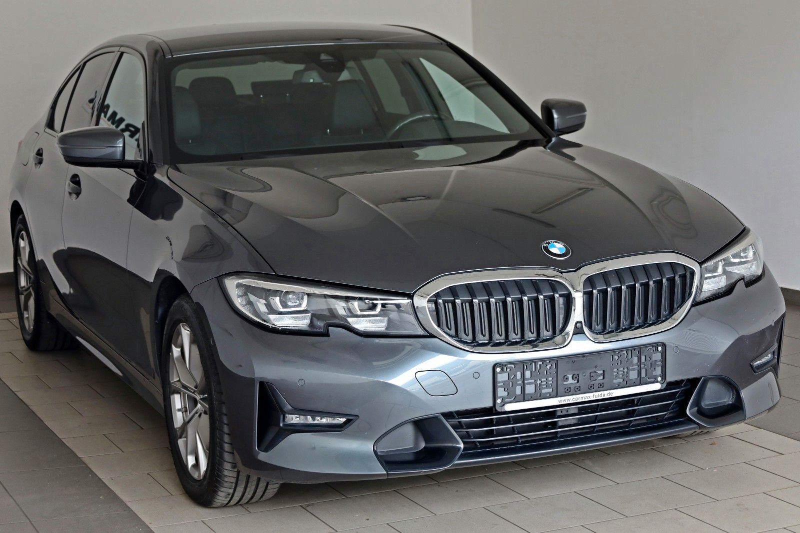 Fahrzeugabbildung BMW 318 d Lim. Sport Line ,M Sport,Leder,Navi.