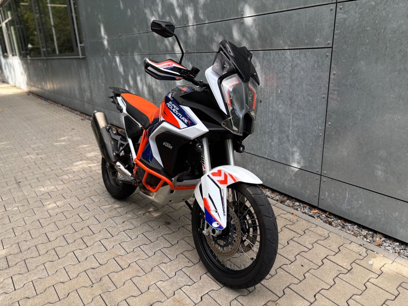 Fahrzeugabbildung KTM 1290 Super Adventure R Techpack, Koffer, Akra, N