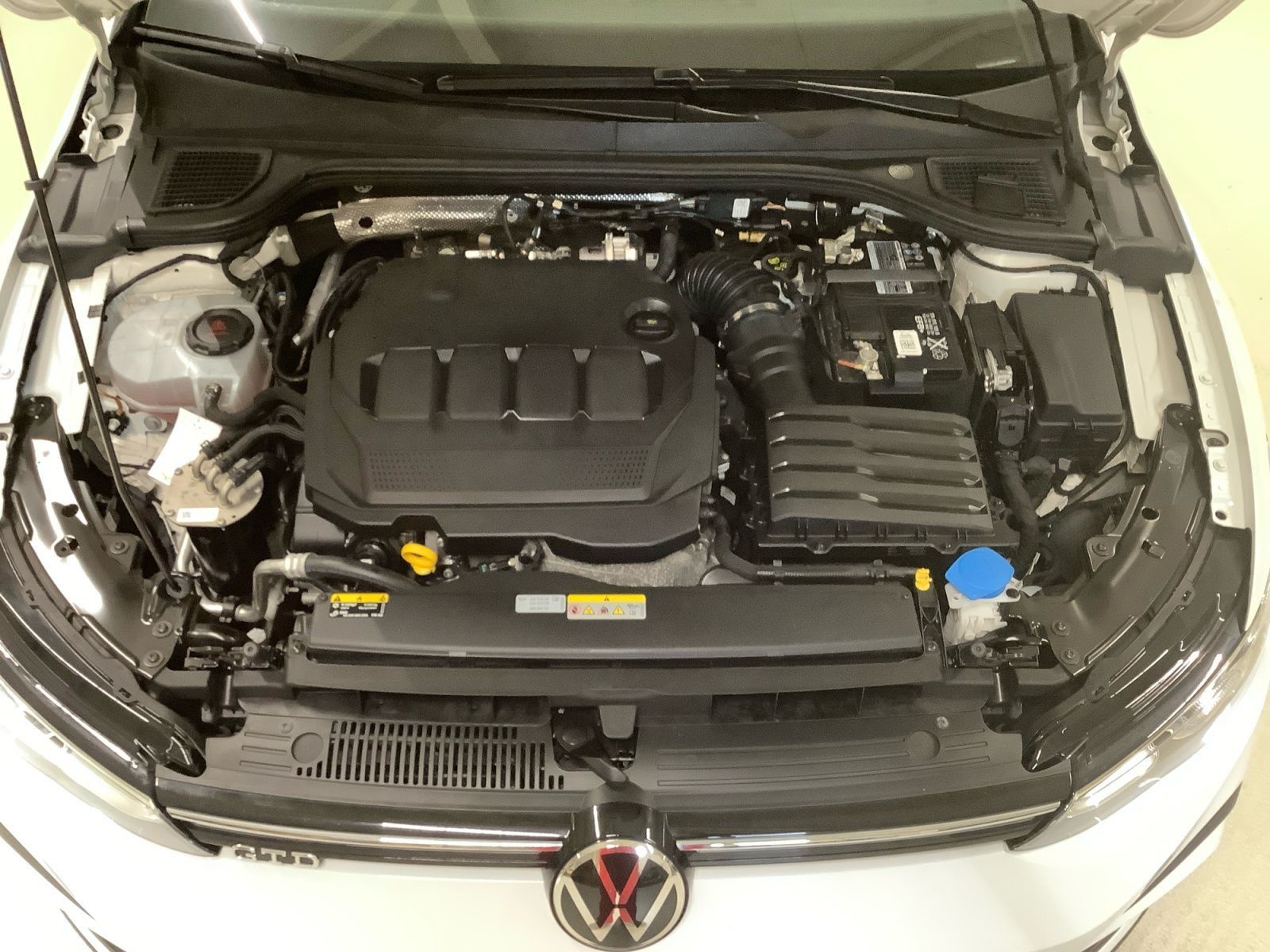 Golf GTD 2,0 TDI 147 kW DSG  LED Plus, ACC, Kame