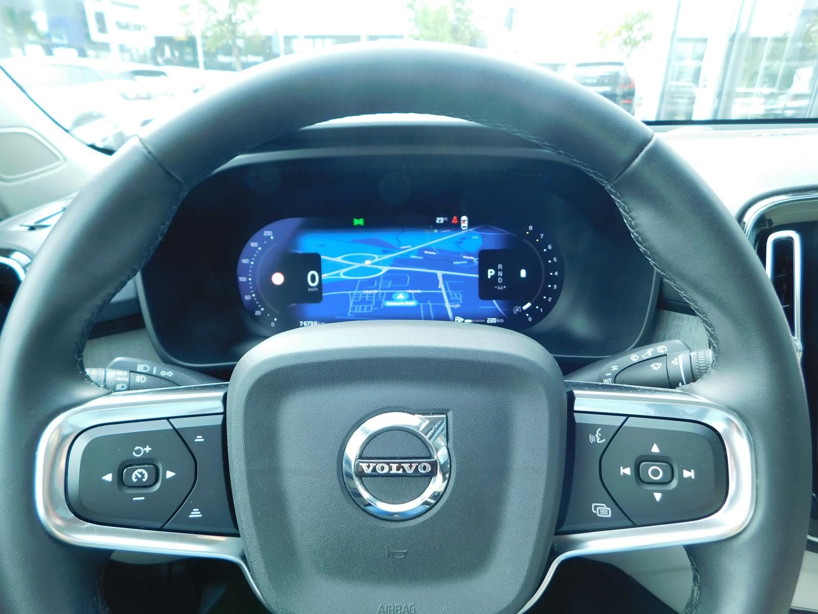 Fahrzeugabbildung Volvo XC40 B4 Ultimate Bright