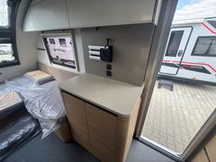 Adria Action 391 LH*Umriss*Combi4E*Sofort*