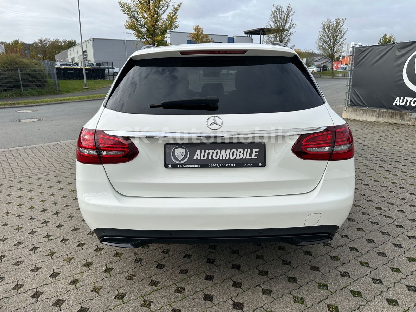 Fahrzeugabbildung Mercedes-Benz C300d T 4Matic Avantgarde/Burmeste/Navi/LED/360°