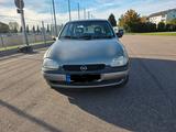 Opel Corsa 1.4 Swing Swing - Opel Corsa Swing mit Benzin-Antrieb