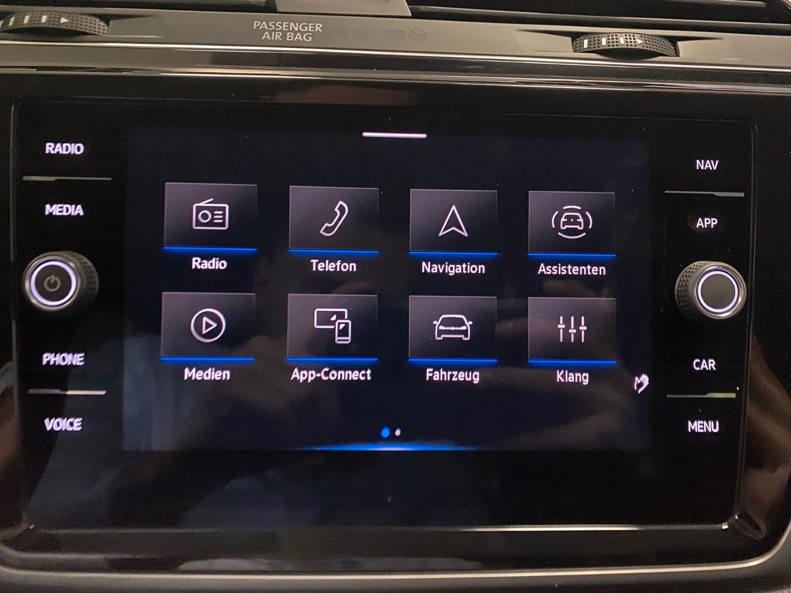 Fahrzeugabbildung Volkswagen Touran 1.5 TSI OPF DSG+ACC+NAVI+4J. GARANTIE+AHK