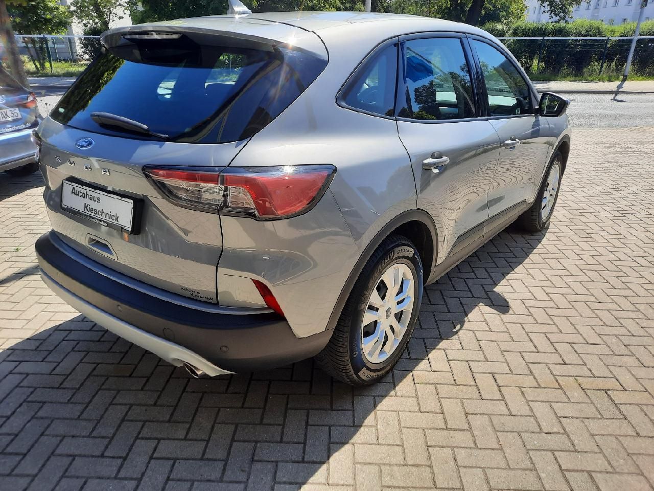 Fahrzeugabbildung Ford Kuga Cool & Connect