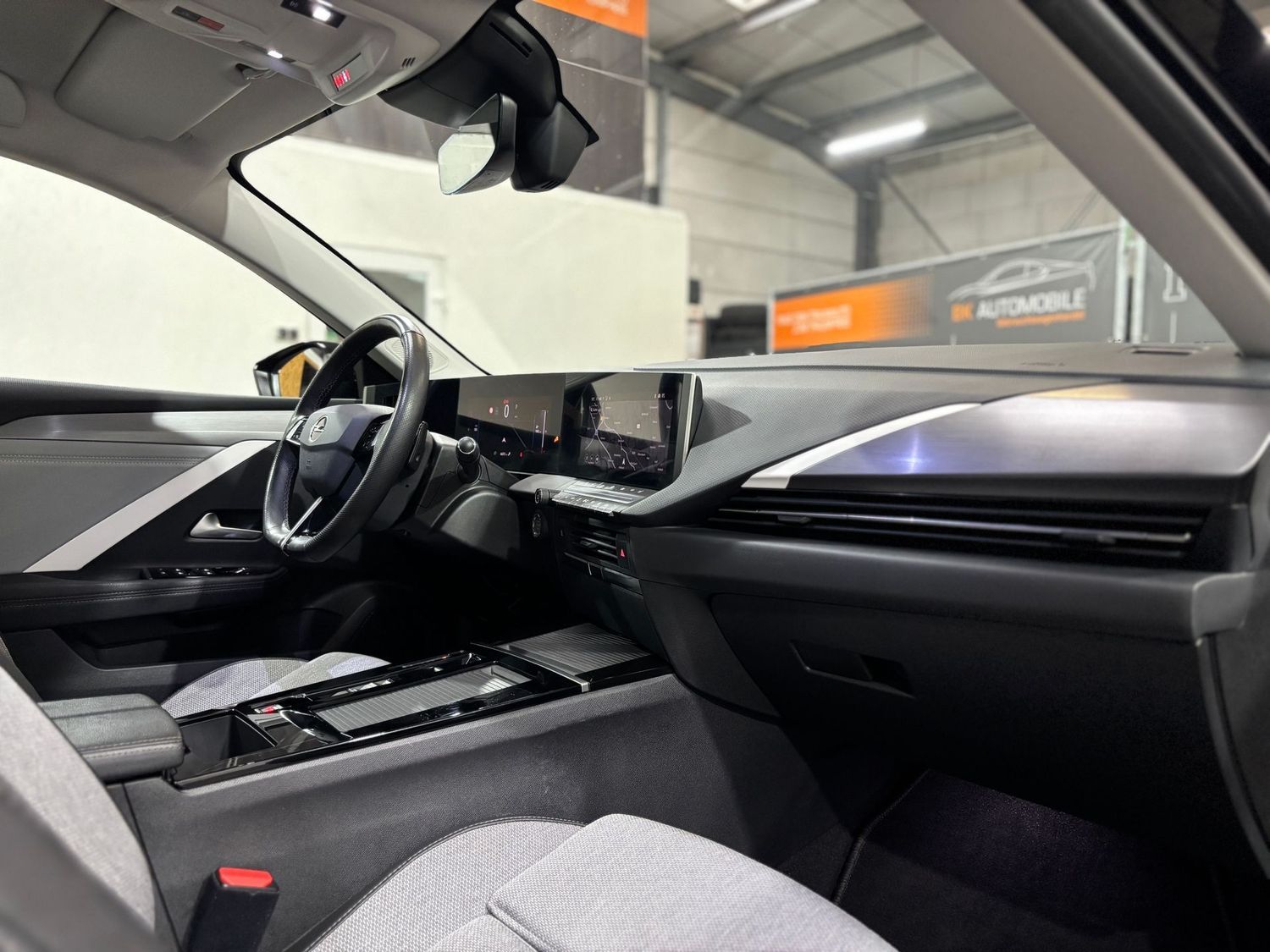 Fahrzeugabbildung Opel Astra Sports Tourer Elegance #LED#Kamera#Digital