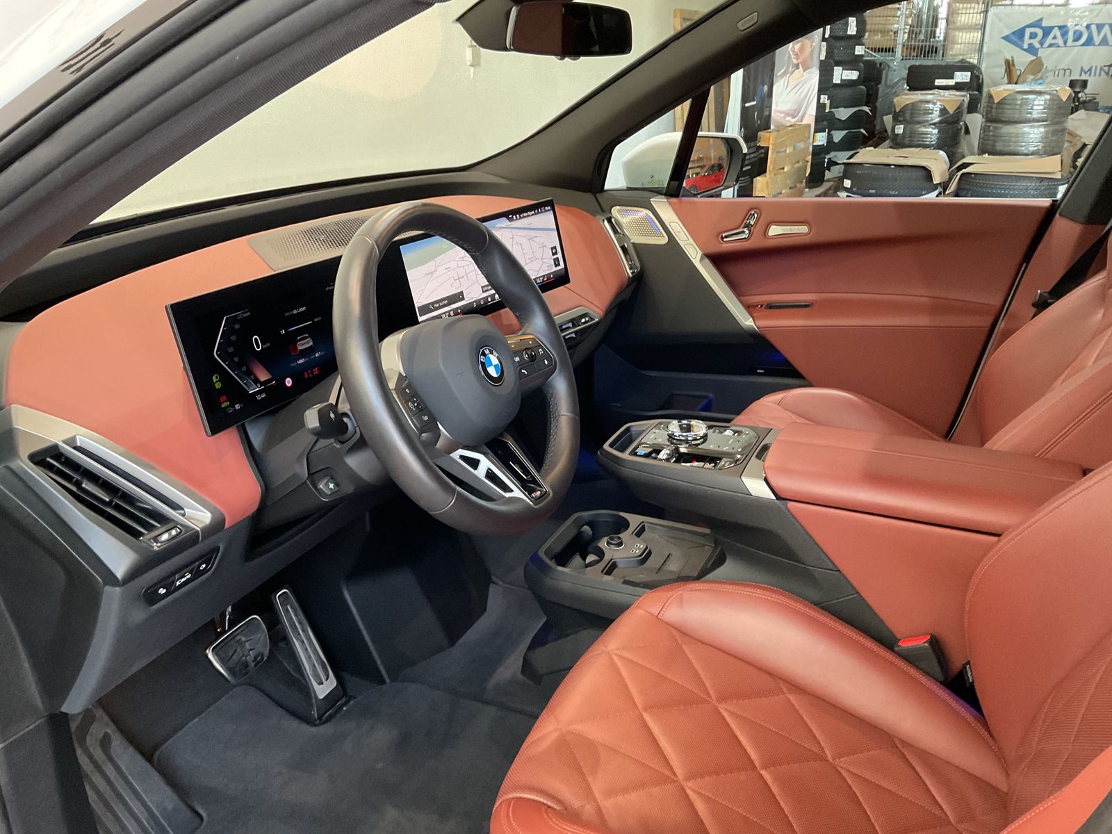 BMW iX - Bild 6