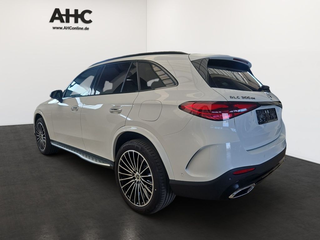 Fahrzeugabbildung Mercedes-Benz GLC 300 de 4MATIC +AMG+NIGHT+AHK+PANORAMA+