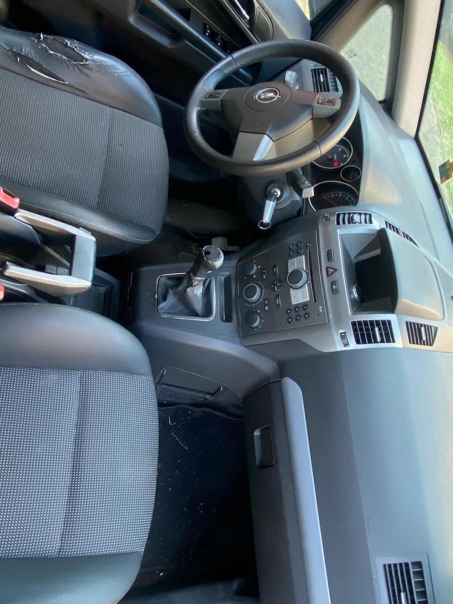 Opel Zafira 2006 — photo 5