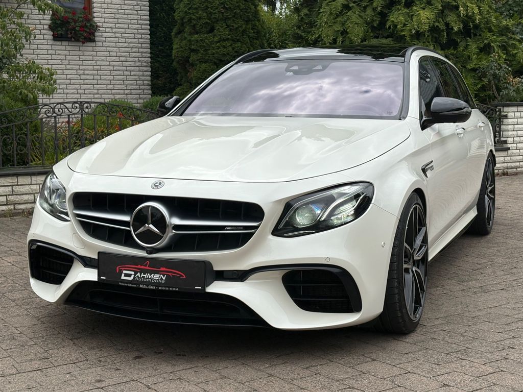 Image of Mercedes-Benz E 63 AMG