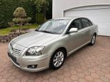 Toyota Avensis 2.0 Executive Lim. AUTOMATIK,SAUBER! - Toyota Avensis aus 2006