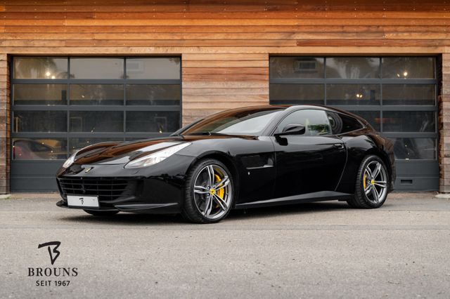 FERRARI GTC4Lusso