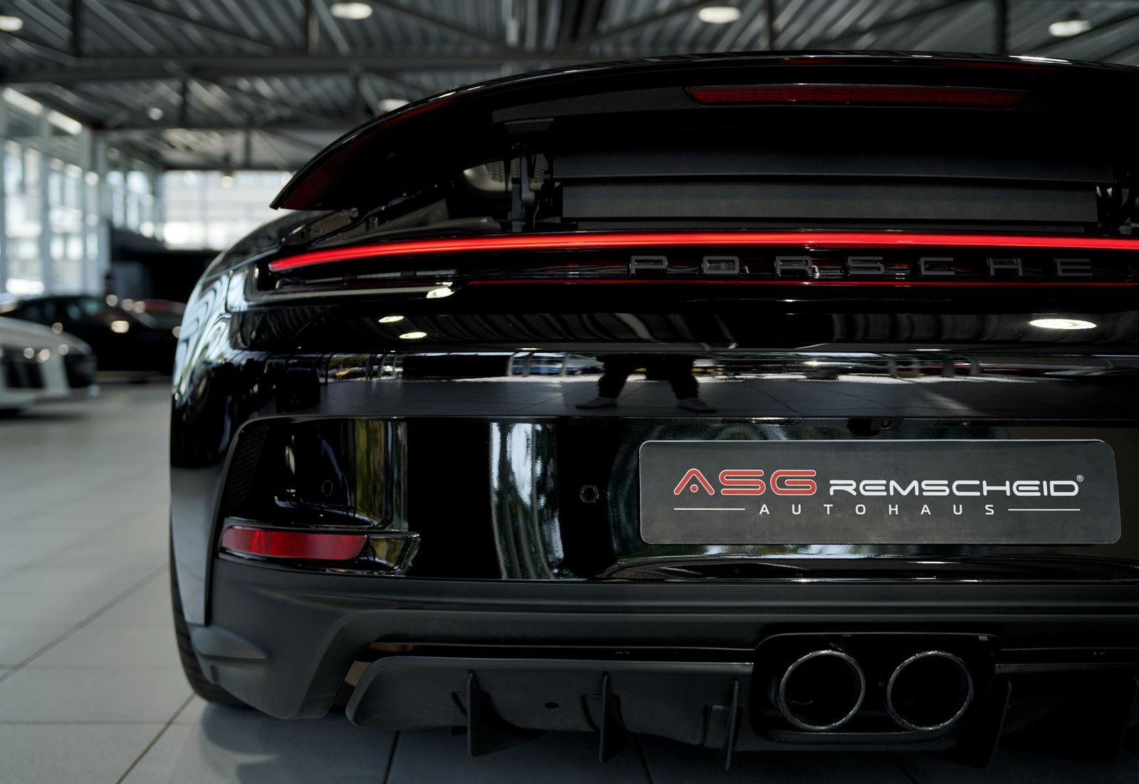 Porsche 992