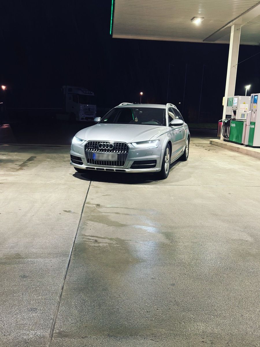 AUDI Audi A6 c7 allroad