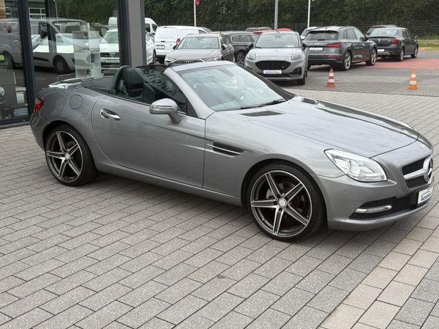Mercedes-Benz SLK 200 Roadster NAVI KLIMA LEDER AIRSHAFT PDC