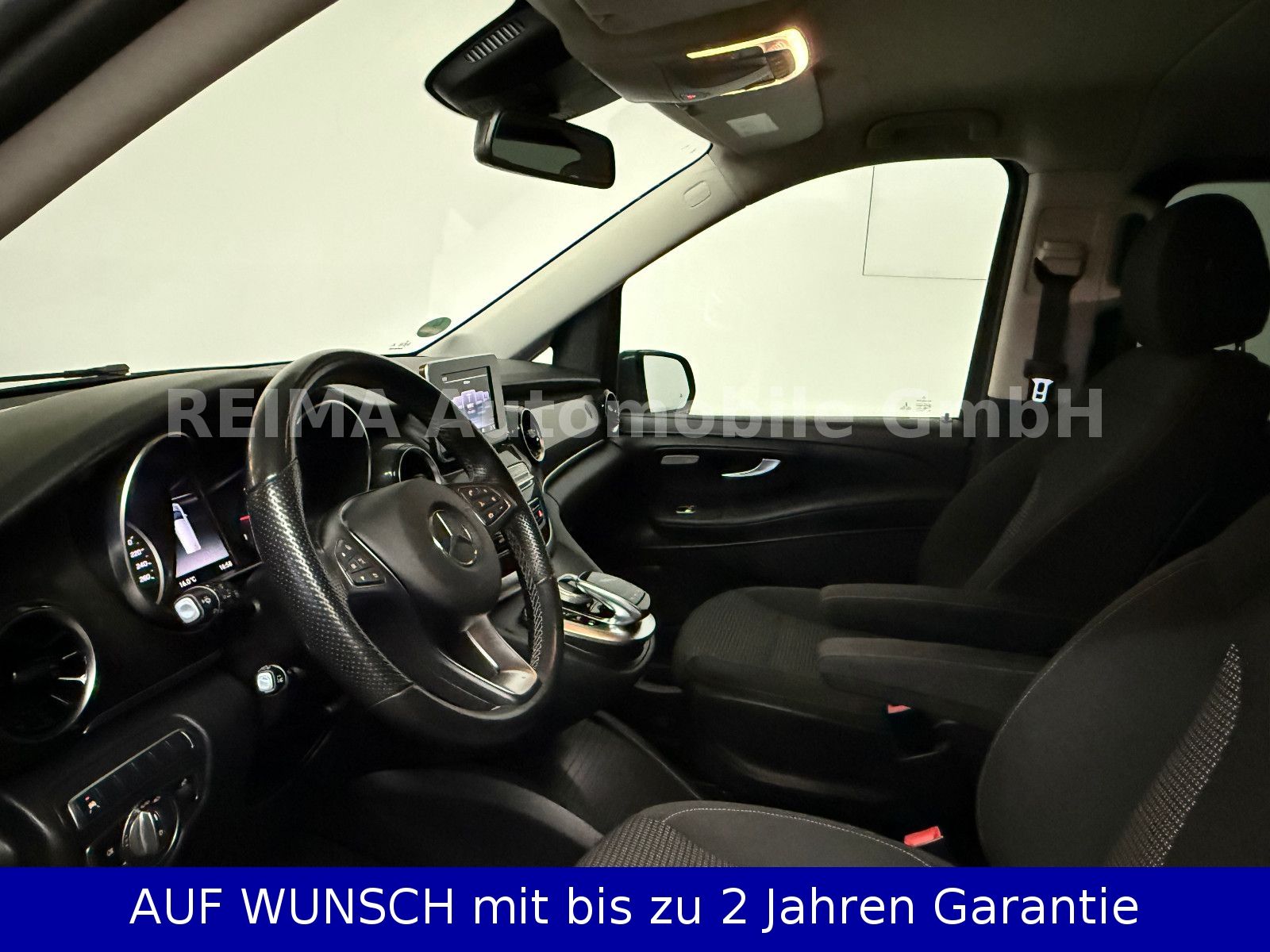 Fahrzeugabbildung Mercedes-Benz V 250 d EDITION lang, 6 Sitzer, LED, ACC