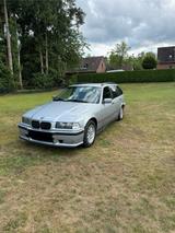 BMW E36 320i Touring - BMW 320: Kombi, E36 320i