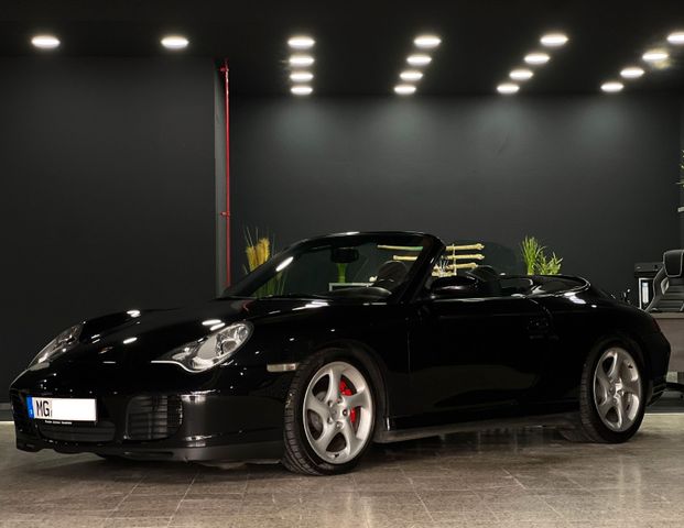 Porsche 911 Carrera 4 S Cabriolet++CARBON++PORSCHE GEPFL