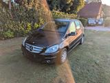 Mercedes-Benz B 150 - - gebrauchte Mercedes-Benz B 150 aus dem Jahr 2009