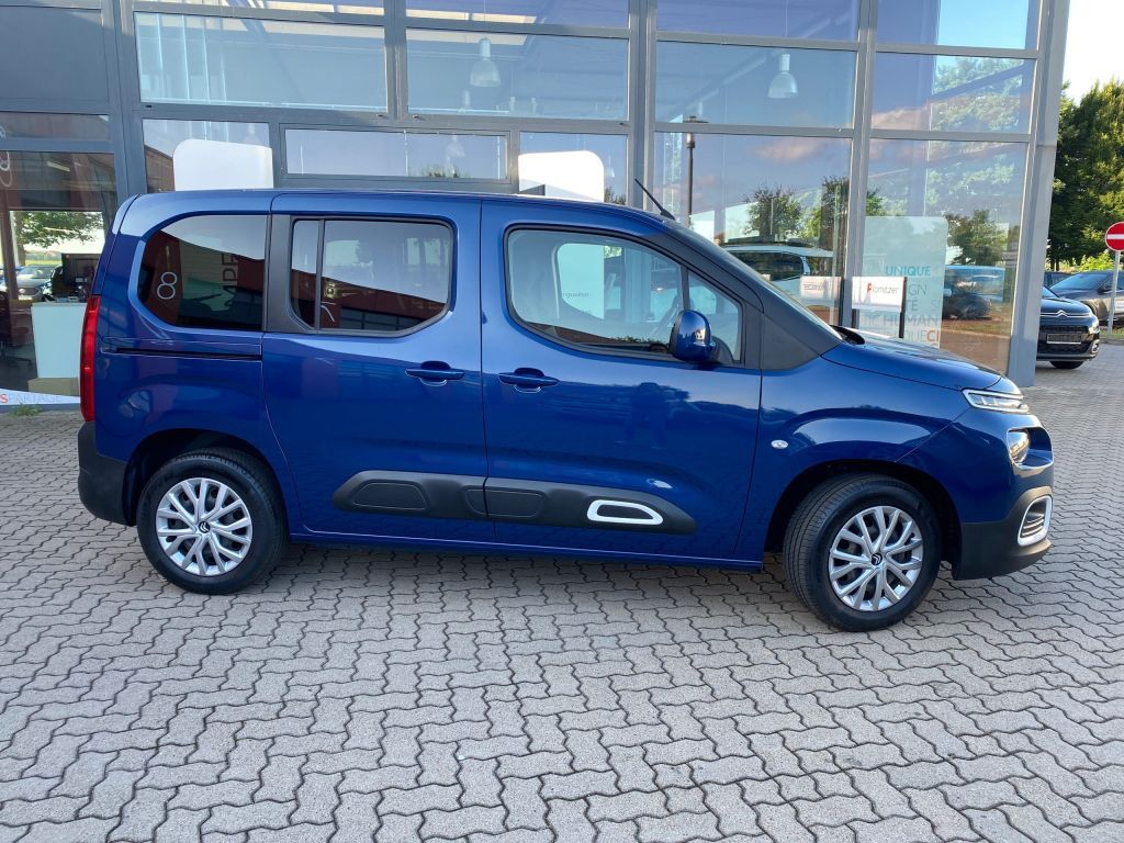 Fahrzeugabbildung Citroën Berlingo M PureTech 110 FEEL *PDC hinten*