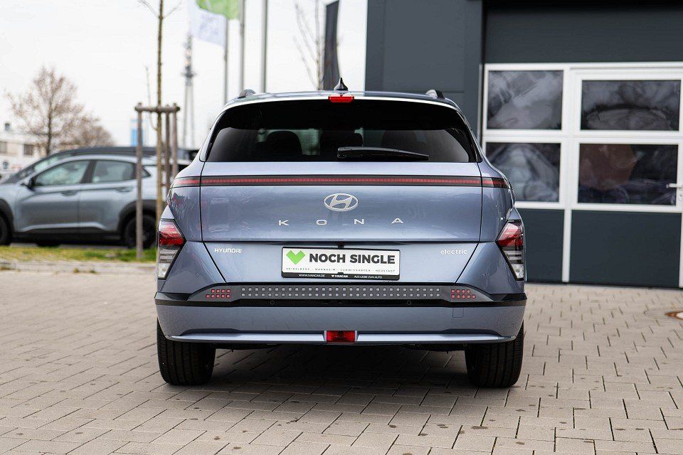 Fahrzeugabbildung Hyundai KONA Elektro 65,4kWh PRIME Leder Assi 2 BOSE 19