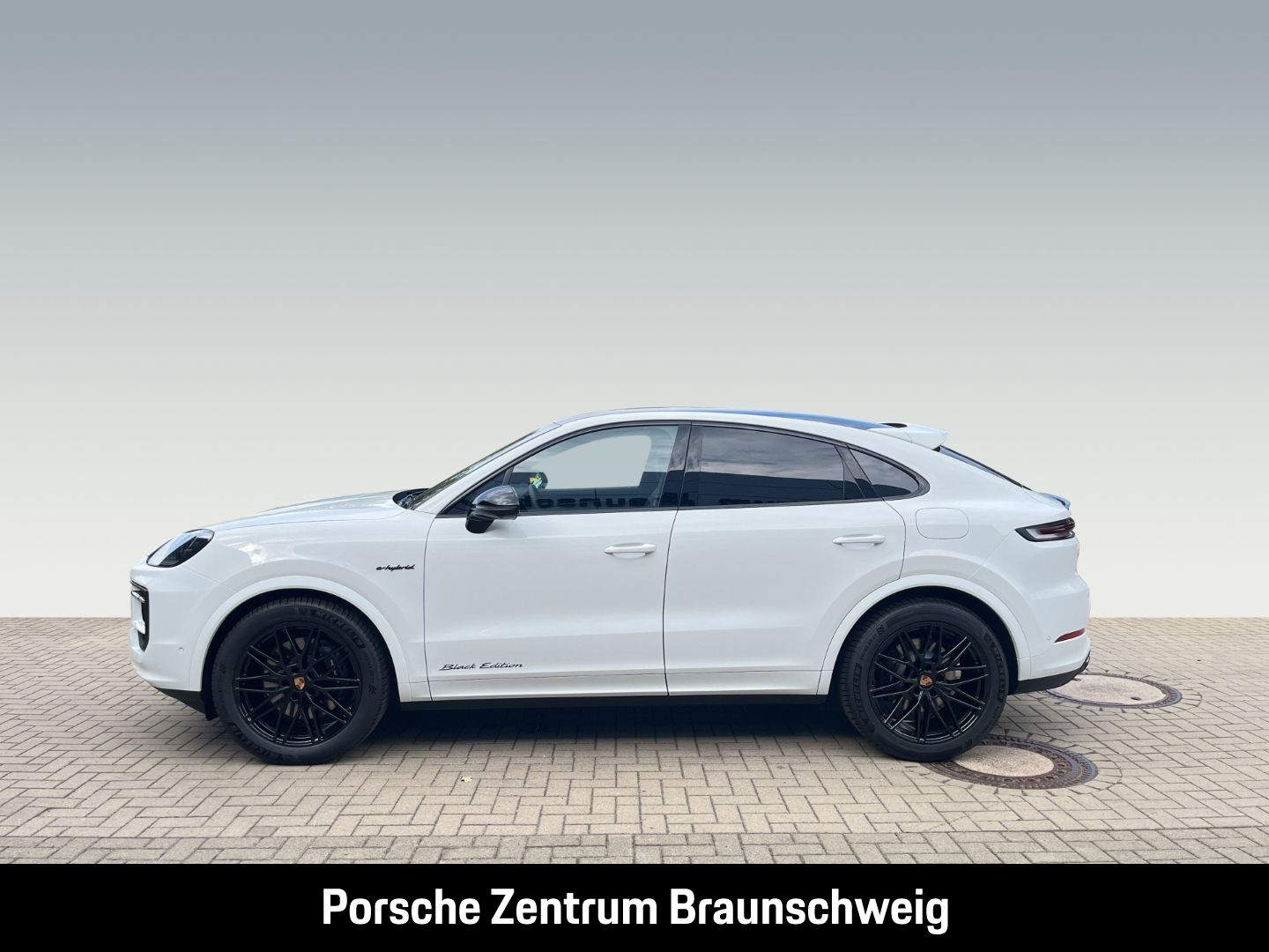 Porsche Cayenne E-Hybrid Coupe Black Edition InnoDrive imagem 2