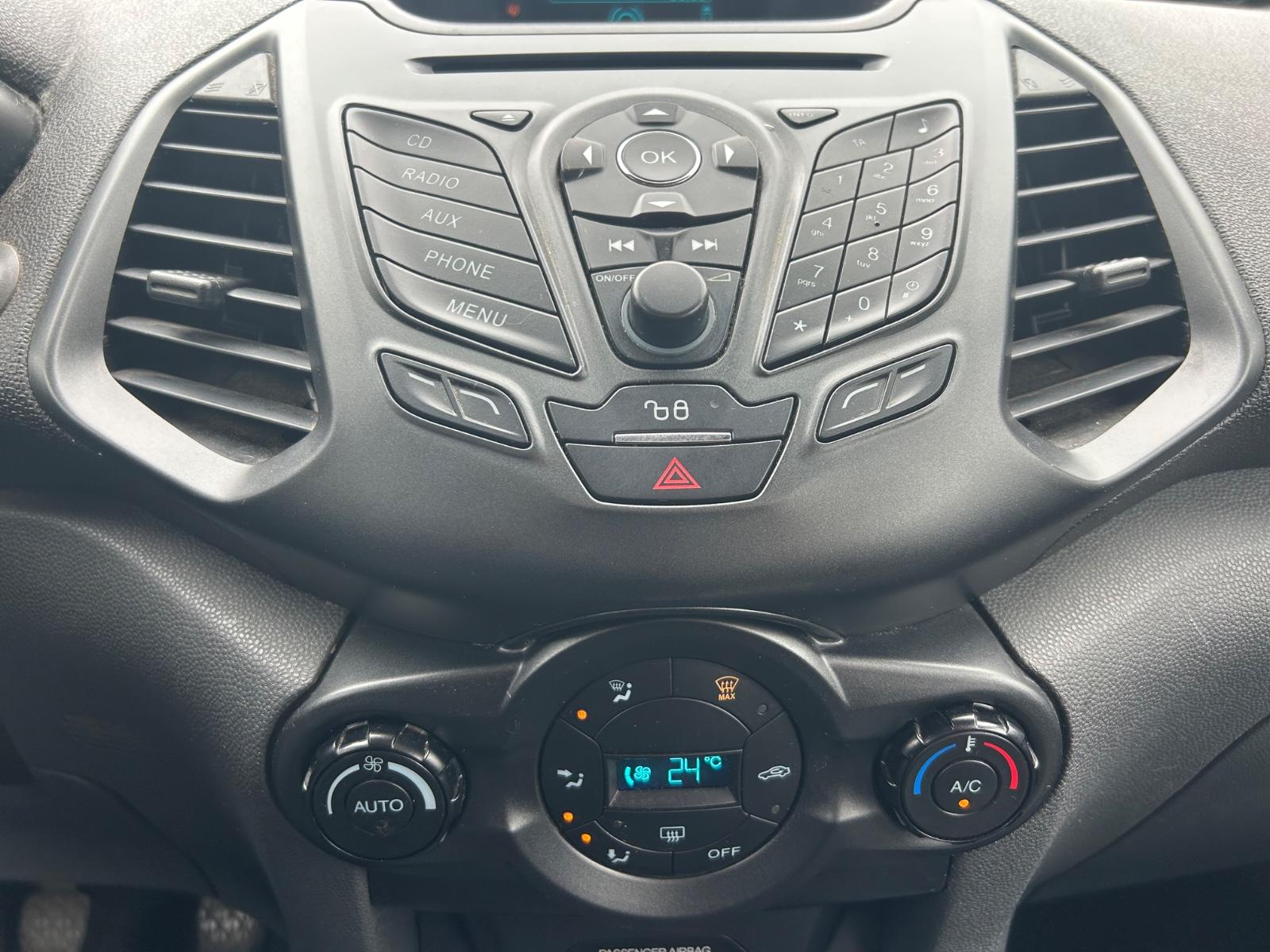 Ford EcoSport 2014 — photo 15