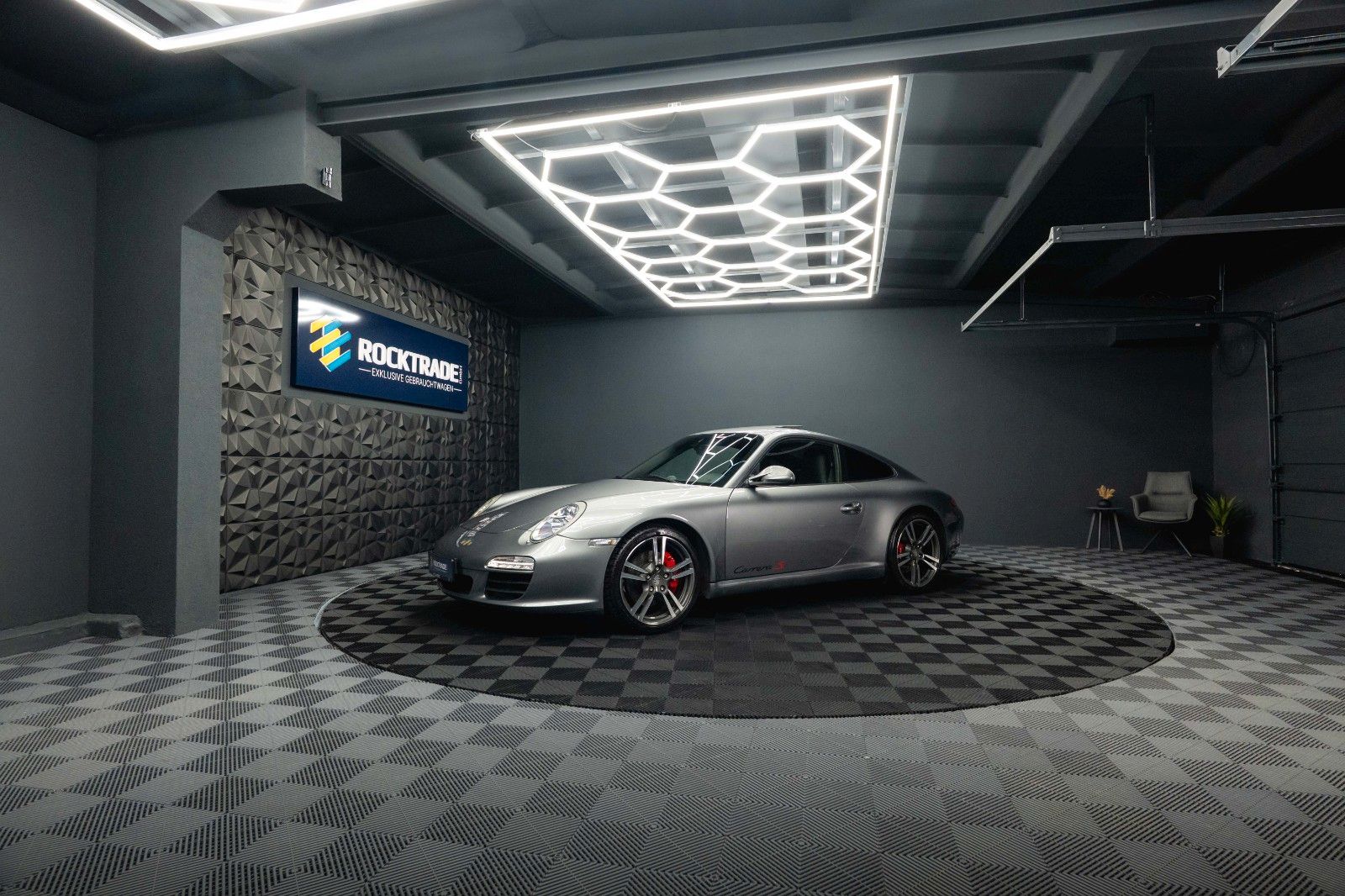 Fahrzeugabbildung Porsche 997.2 911 Carrera S Coupe Sport Chrono+ Bi-Xenon