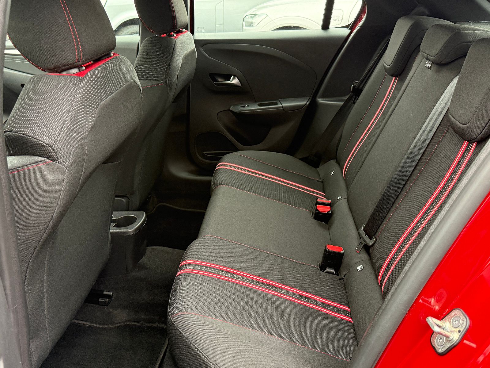 Fahrzeugabbildung Opel Corsa F GS-Line Blis DAB GRA LED Kamera SHZ