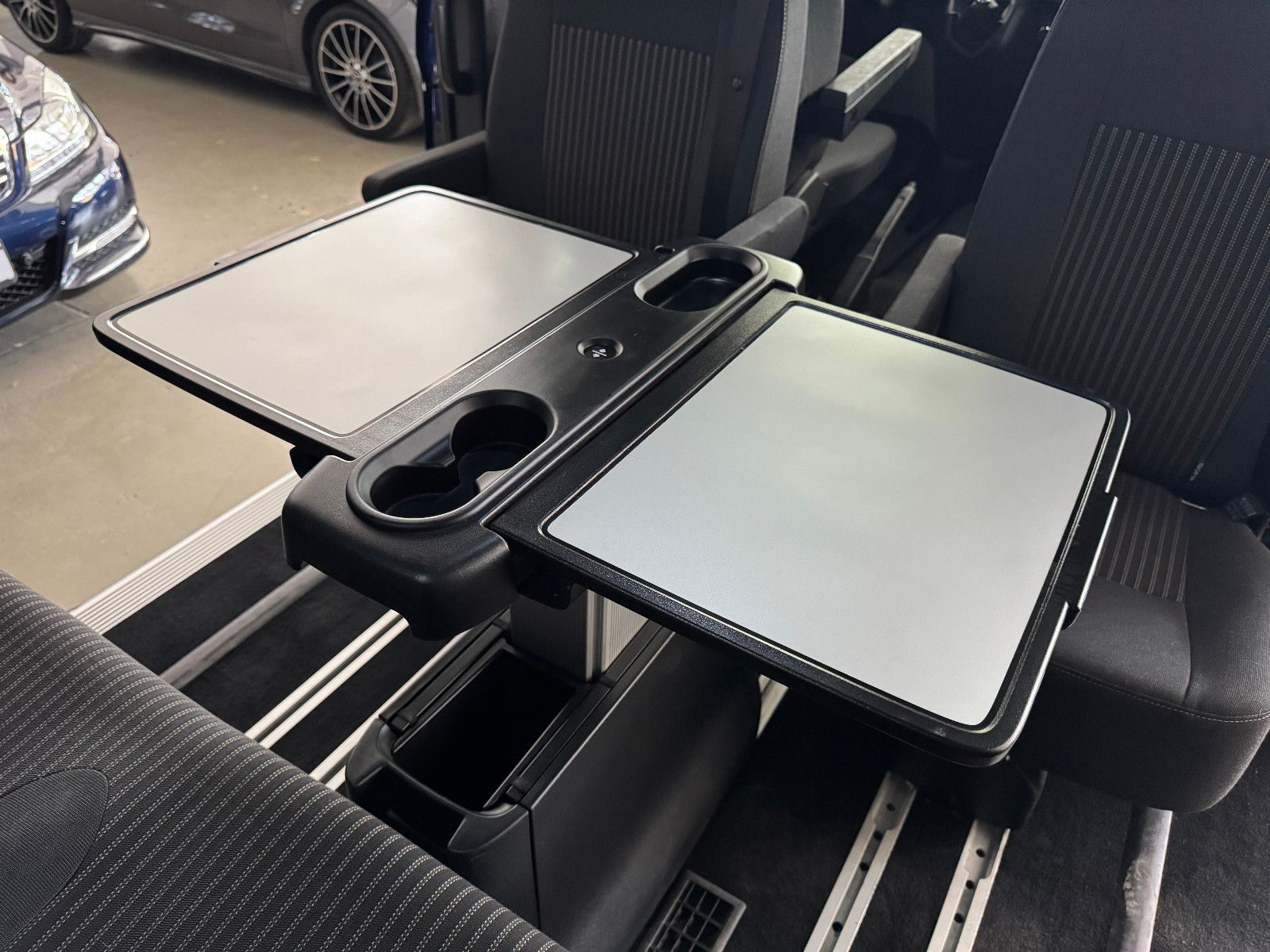 Fahrzeugabbildung Westfalia WESTFALIA BUSINESS EDITION EUROLINE FORD 7SITZER