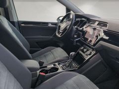 VW Touran 1.4 TSI DSG Highline Pano LED AHK Massage