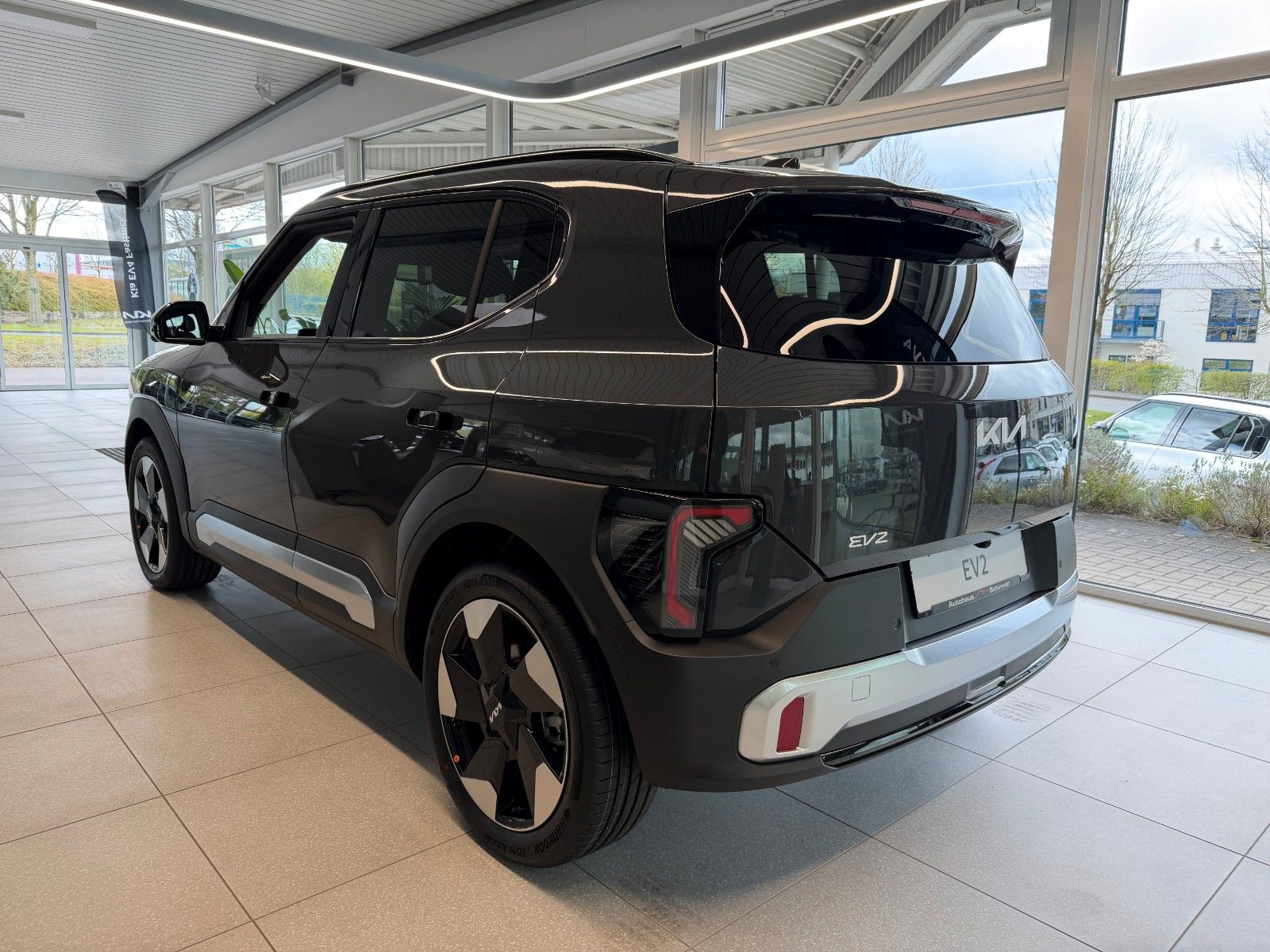 Fahrzeugabbildung Kia EV2 42.2 4S EARTH WIC 22AC TEC DWP DES
