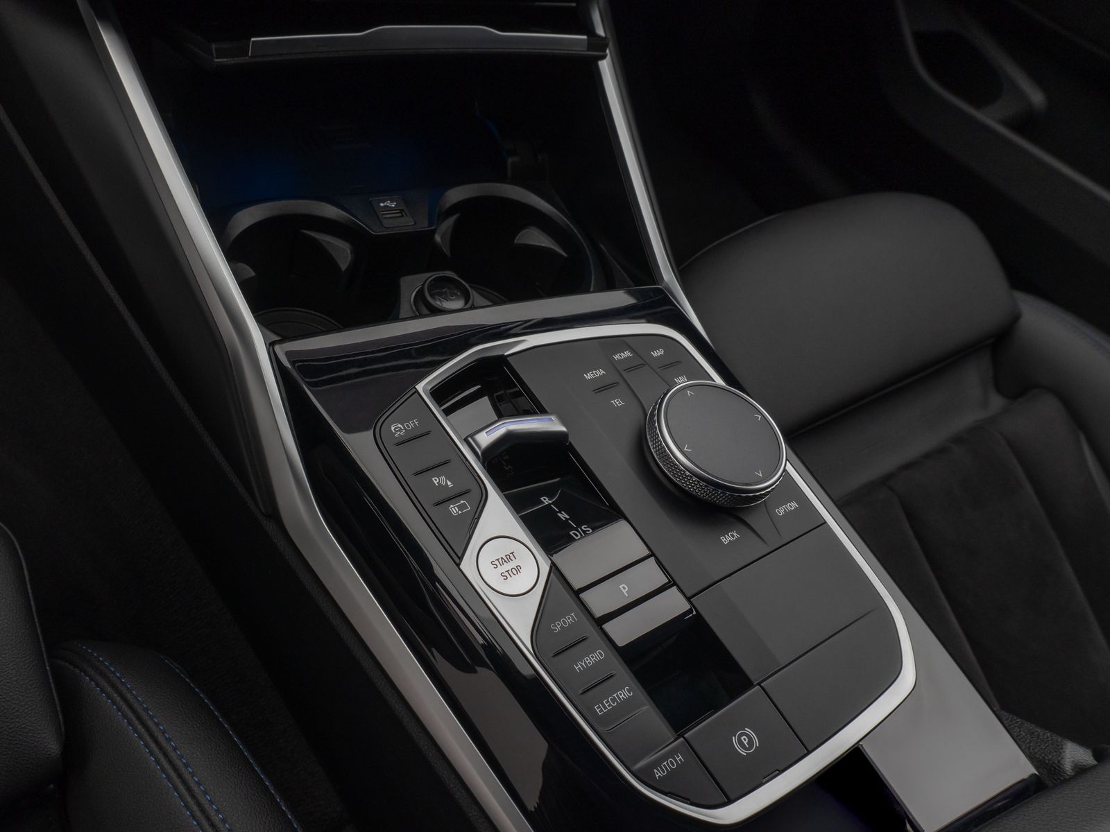 Fahrzeugabbildung BMW 330e M Sport Kamera DAB HiFi Lenkrhzg Alarm 19"