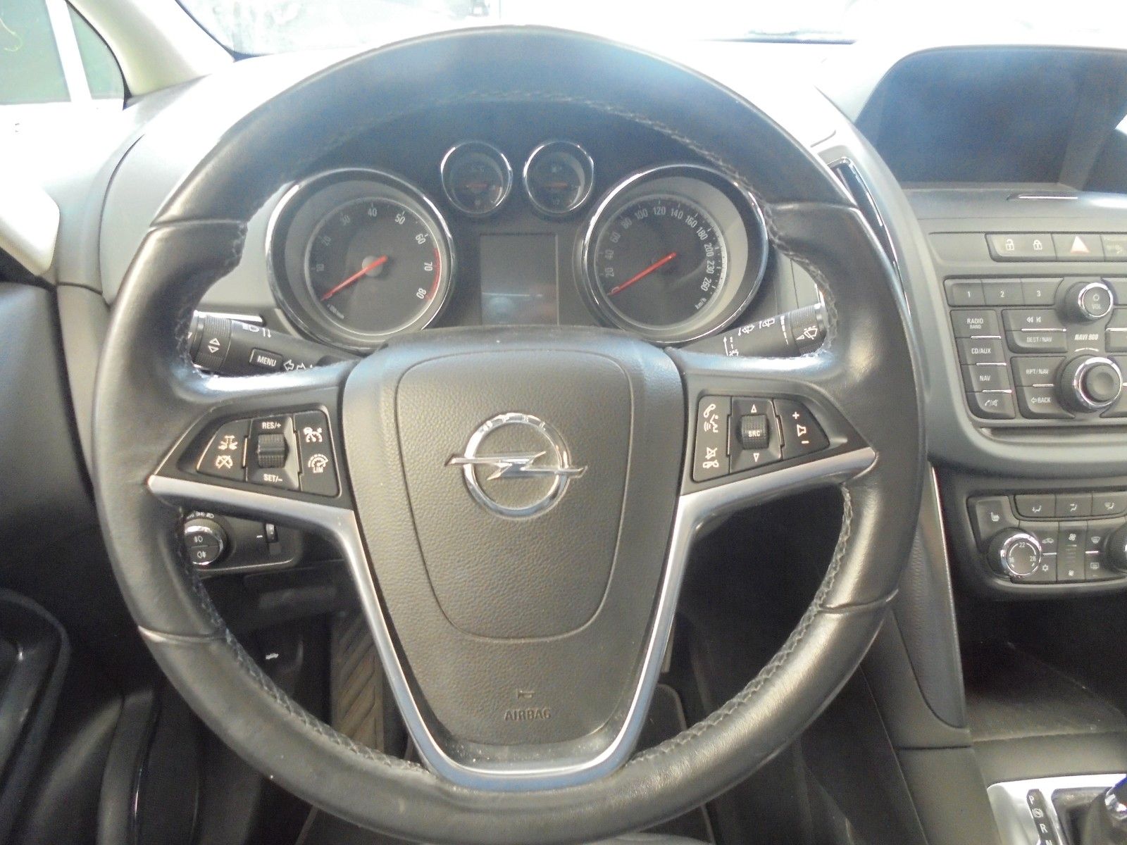 Fahrzeugabbildung Opel Zafira C Tourer/7-Sitzer/Vollausstattung/2.Hand