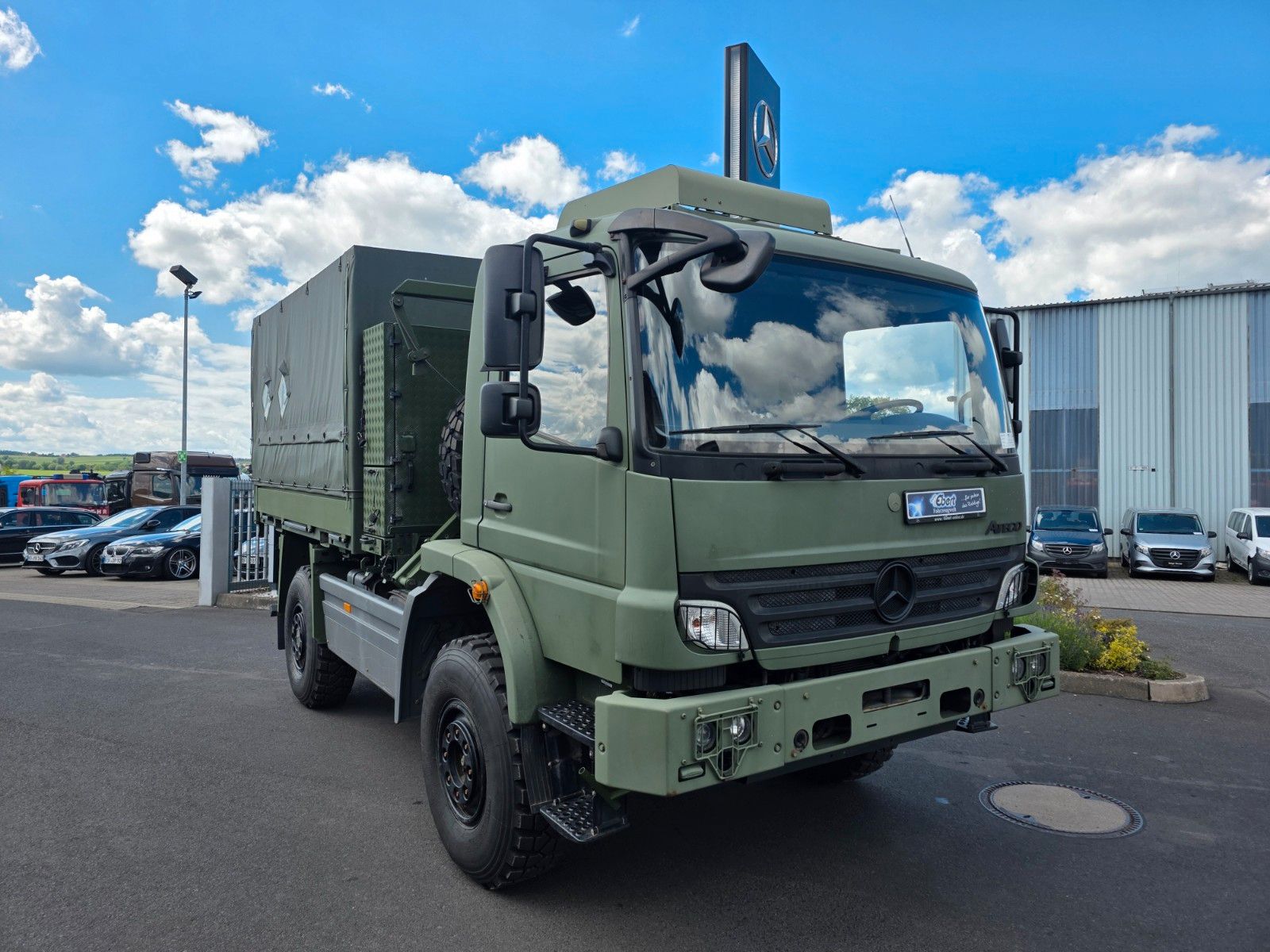 Fahrzeugabbildung Mercedes-Benz Atego 1018 A 4x4 Pritsche Plane mehrfach vorh.