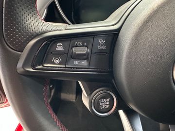 Bild 24 Alfa Romeo Giulia Competizione Q4